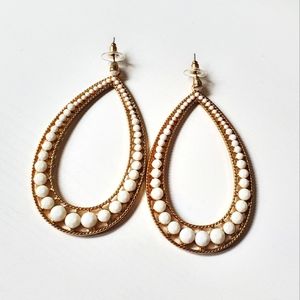 White and gold beadded tear drop earrings